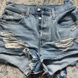 LEVI jean shorts